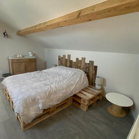Chambre Privative Chez Toutoune Fontainebrux エクステリア 写真