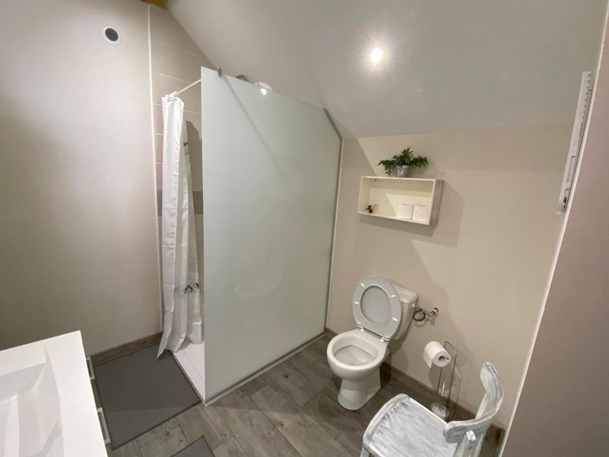Chambre Privative Chez Toutoune Fontainebrux エクステリア 写真